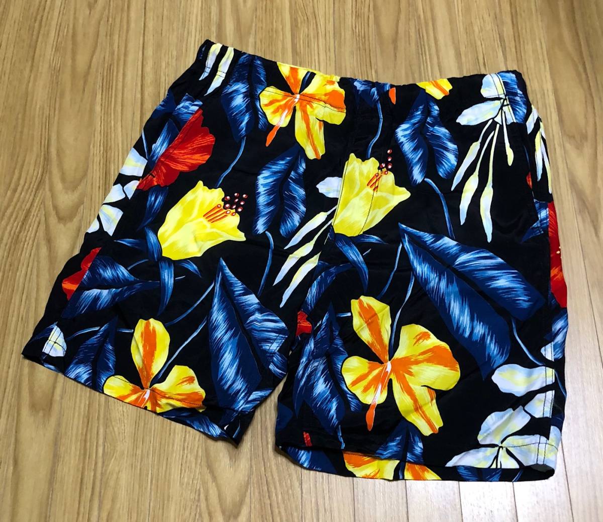 HOT，セール 定価23 760円 FLAGSTUFF 17SS ハワイアン アロハ ショーツ HAWAIIAN SHORTS MONTANA フラッグスタッフ M ブラック(Mサイズ)｜売買されたオークション情報、yahooの商品情報をアーカイブ公開 - オークファン Mサイズ