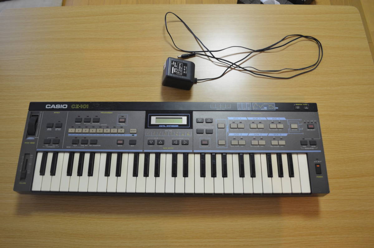 CASIO CZ101 レア？動作確認済みですがジャンクあつかいで