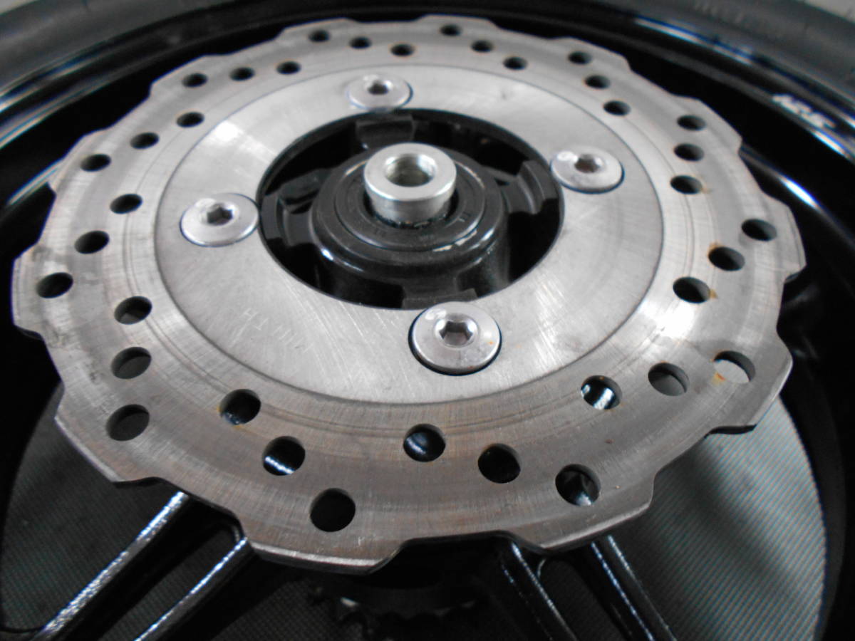 カワサキ Z125PRO リアホイール D2R8-0218 E1R7-1121 タイヤ 