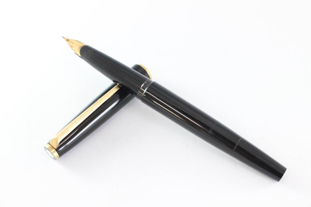 MONTBLANC モンブラン GERMANY 万年筆 ペン先 585 刻印 14K ブラック 