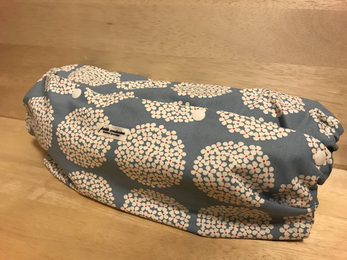 ハンドメイド☆エルゴ 抱っこ紐 収納カバー 北欧 サークルレース サックス_1