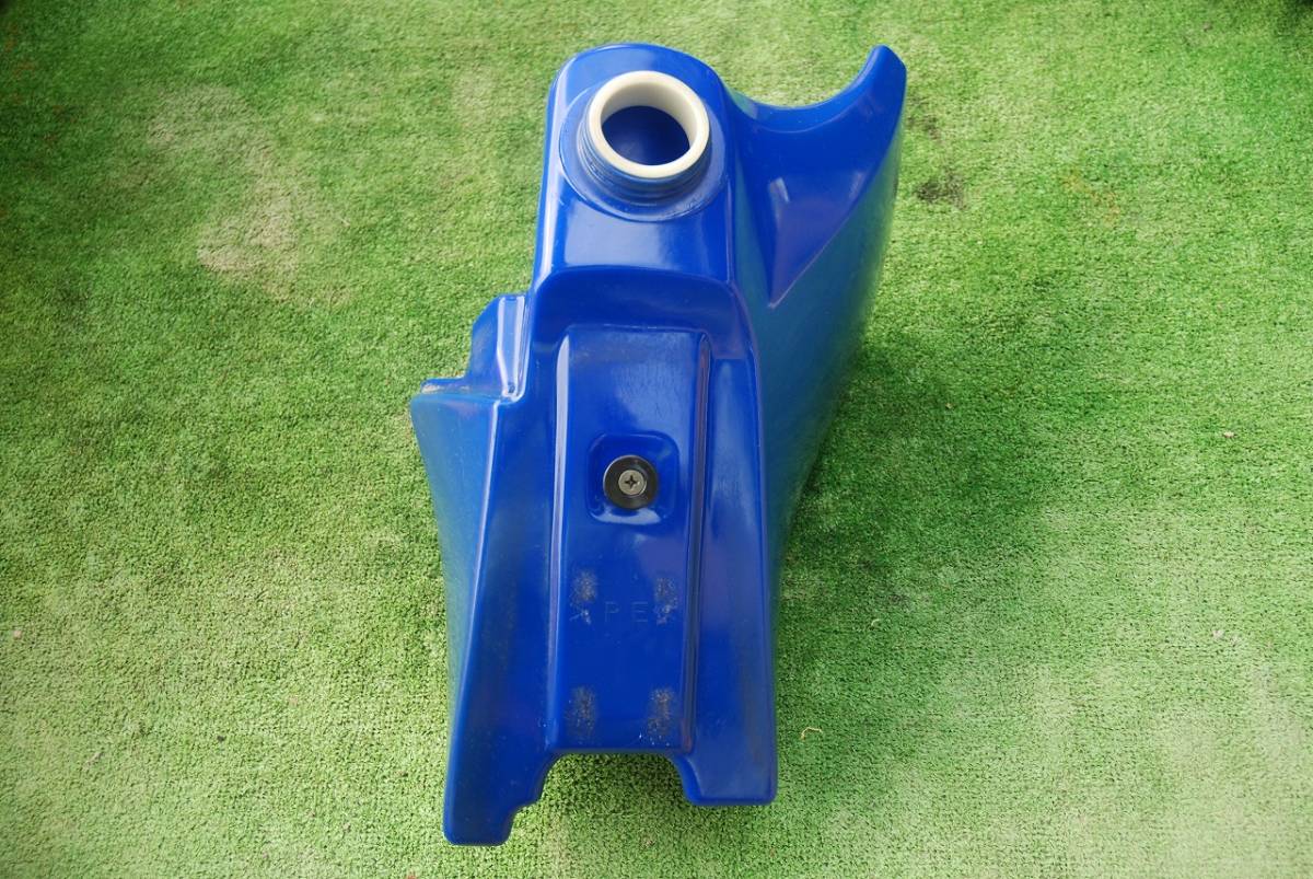 03年式YZ85LW 樹脂タンク（160サイズ） 価格・仕様：YZ85⁄YZ85LW 