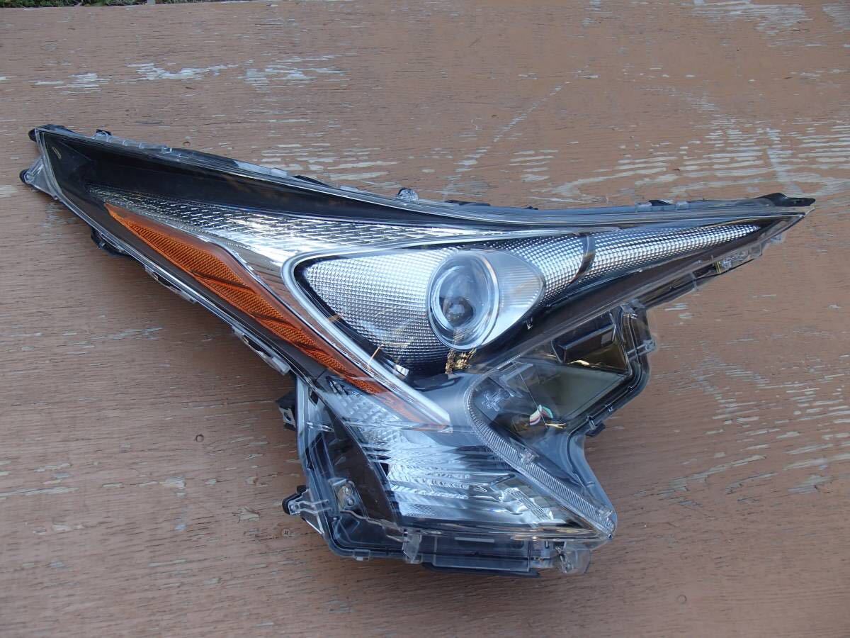 トヨタ プリウス ZVW50 純正右ヘッドライト LED KOITO 47-25 コイト47