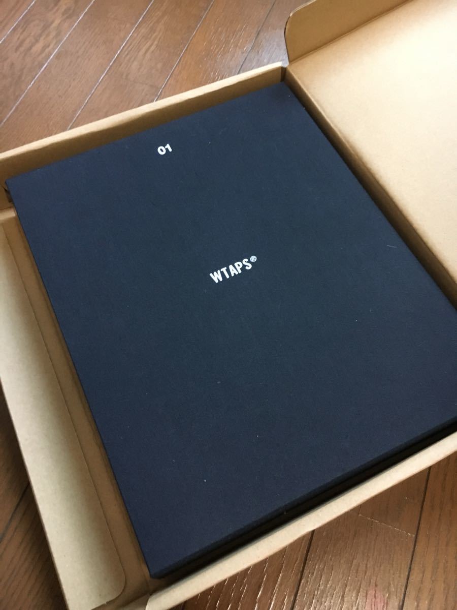 より mo'design inc. WTAPS® のアーカイブブックが登場 LIFE 01 ダブル