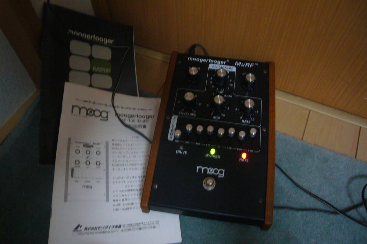 赤字超特価，大得価 Moog moogerfooger MF-105 MuRF 取説 アダプター付き(その他)｜売買されたオークション情報、yahooの商品情報をアーカイブ公開 - オークファン エフェクター
