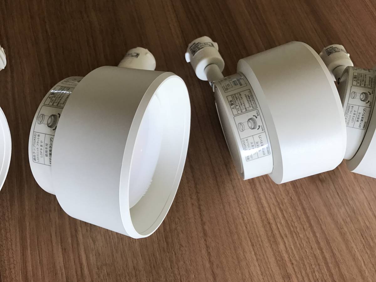 4個セット　LEDスポットライト 電球色　東芝 電球色 LEDスポット | 東芝 スポットライト 配線ダクト用スポット