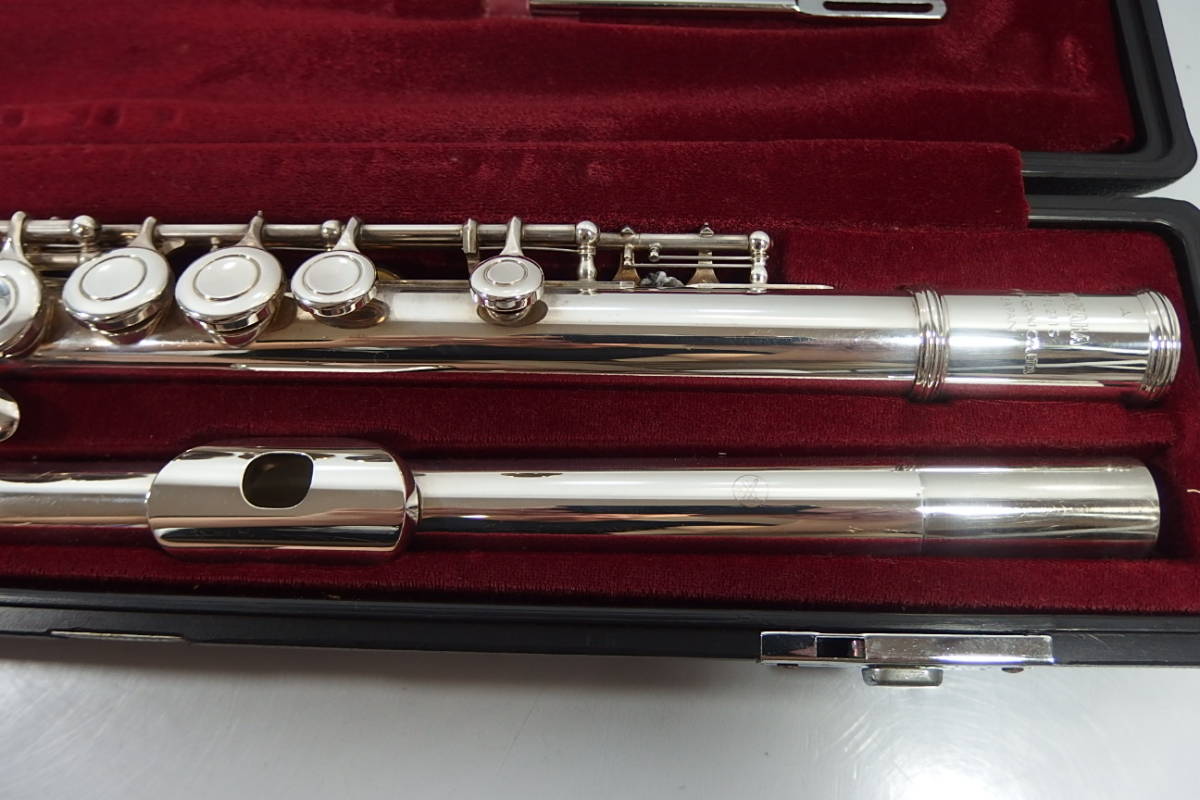 ◇良品 YAMAHA(ヤマハ) フルート 銀メッキ シルバー YFL-211S(YFL211S