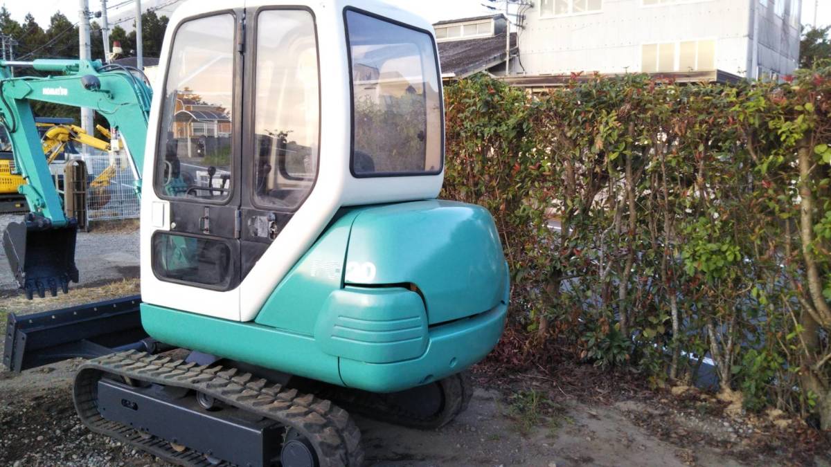 KOMATSU コマツ PC20-7 油圧ショベル バックホー ユンボ キャビン仕様 