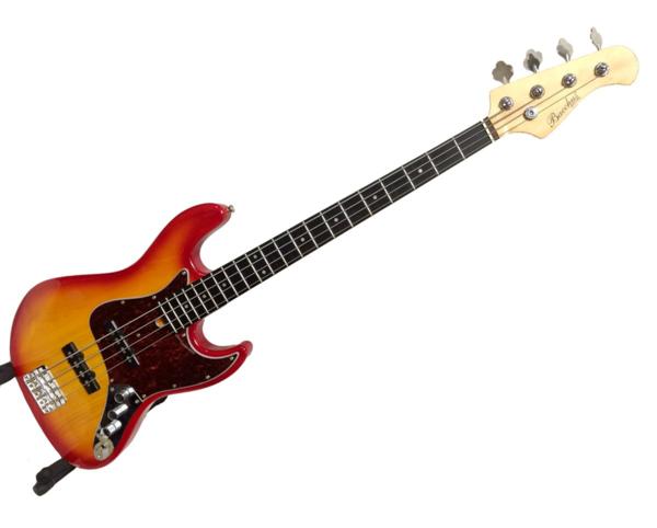 極美品 Bacchus バッカス ジャズベース 型名不明 Bacchus バッカス