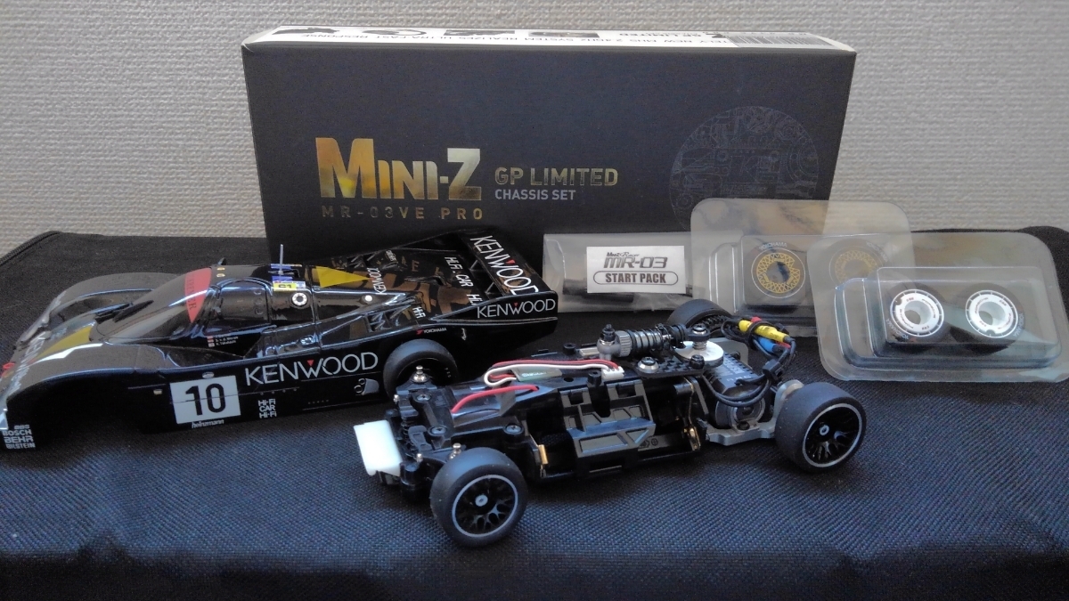 ミニッツレーサーMR-03vePROGPシャーシ&未使用ボディ