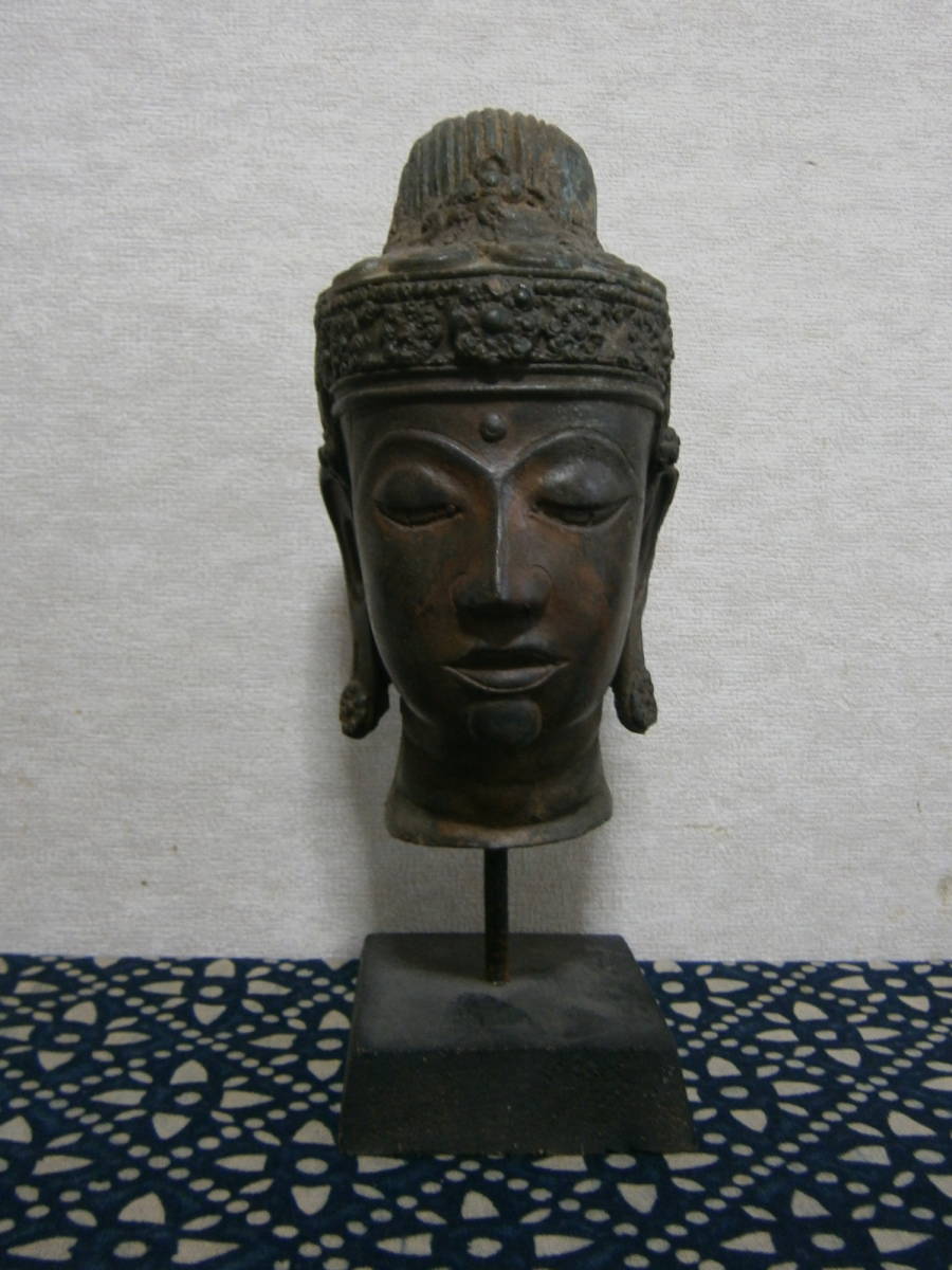 古代カンボジア） 女尊の頭部 （クメール美術） アンティーク