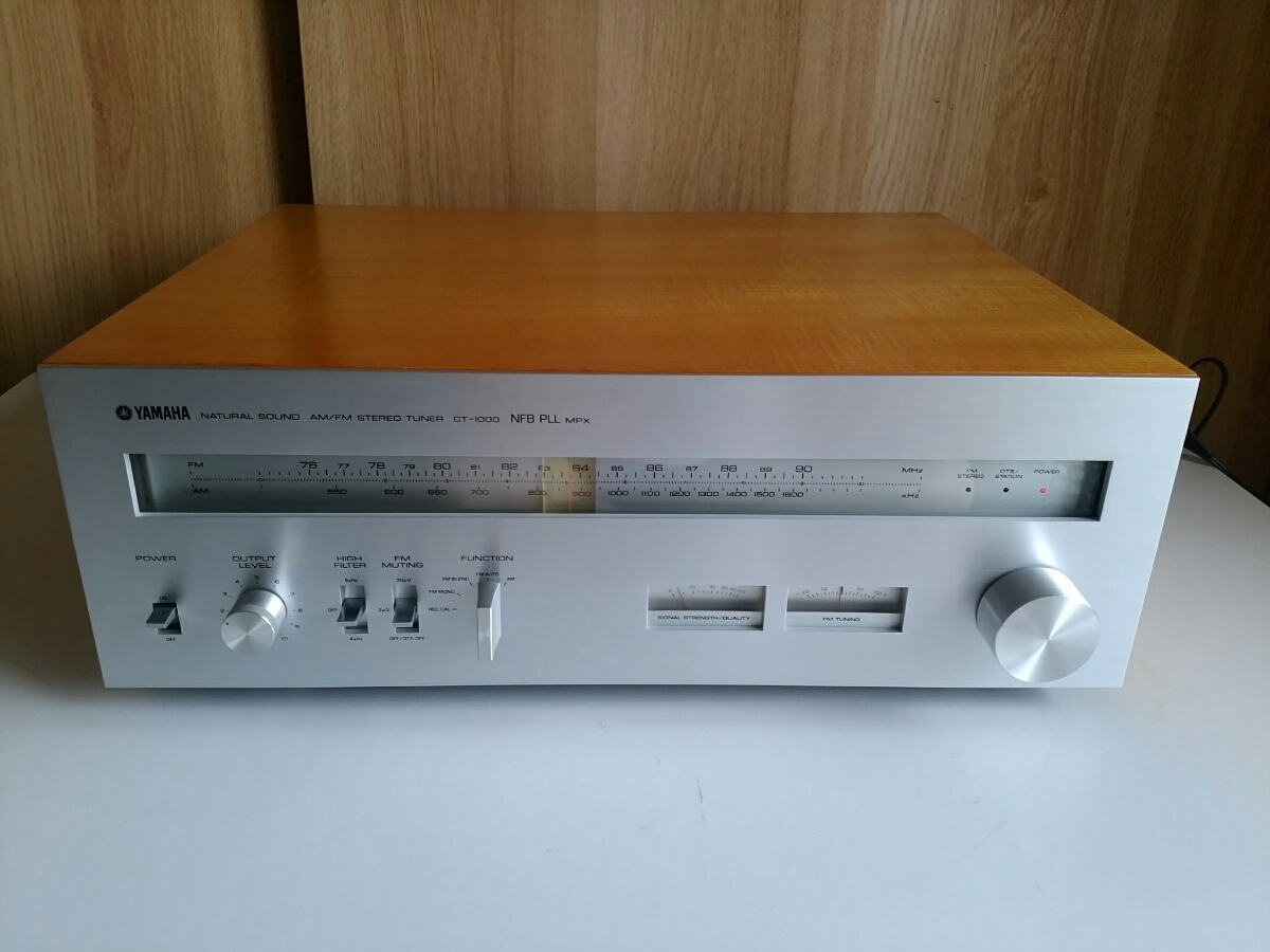 YAMAHA CT-1000 AM/FMチューナー YAMAHA CT-1000 AM/FMチューナー
