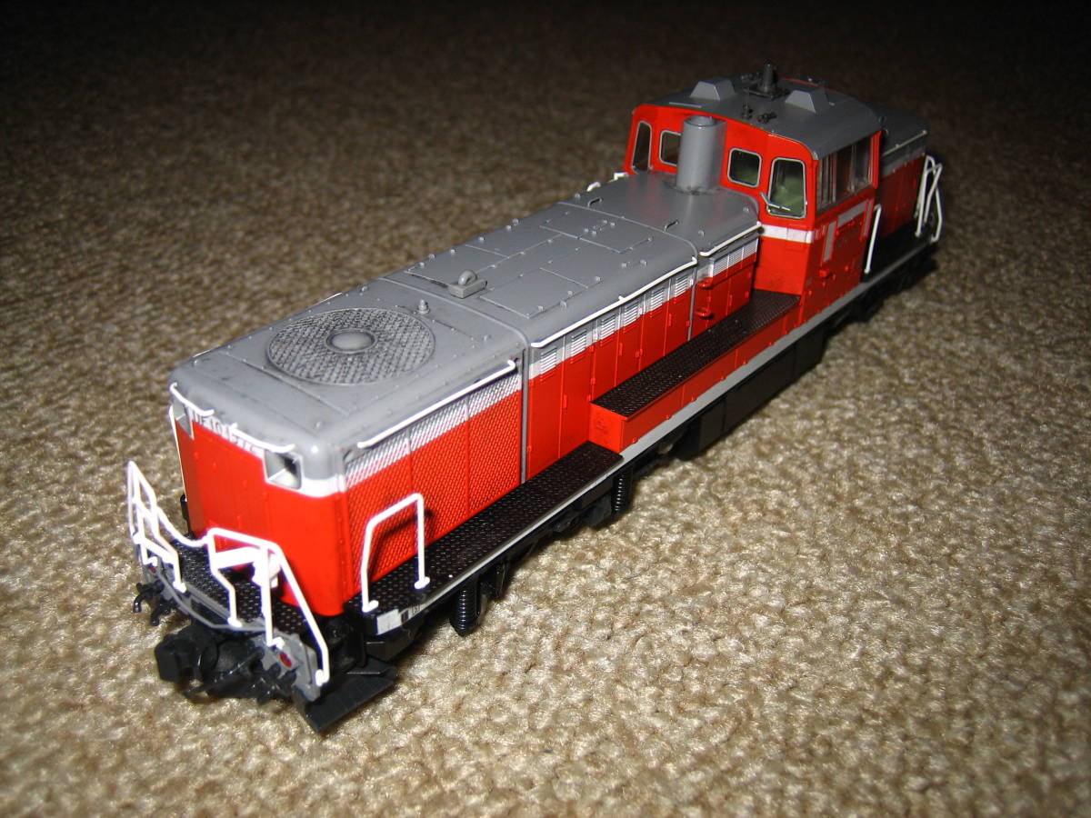 中古】KATO 1-703 DE10 ディーゼル機関車 箱無し パーツ取付済 車体に