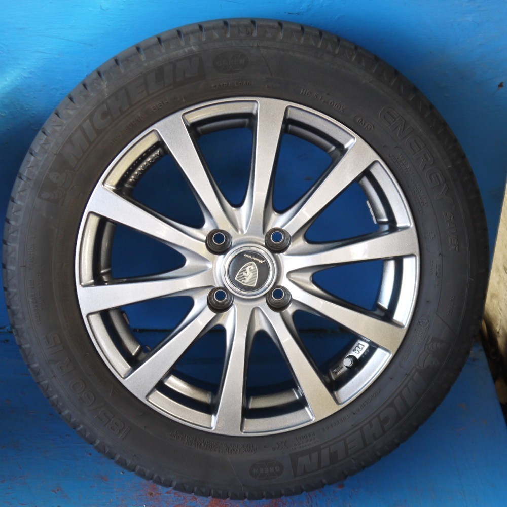 MANARAY SPORT　15インチ　5.5J+45　4穴100　185/60R15　4本 セット