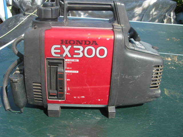 ホンダ発電機 EX300 キャンプ、防災等に 100V3A 60hz スマートな