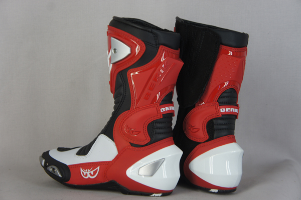 BERIK BERIK ベリック レーシングブーツ 1289 RED 41サイズ 即決 BERIK 