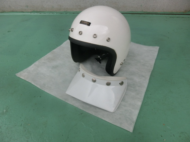 超激得，品質保証 CB750K CB750F CB550F CB500F CB400F CB400T CB250T CB250N CB400N ホンダ純正 ジェットヘル 白 当時物(Mサイズ)｜売買されたオークション情報、yahooの商品情報をアーカイブ公開 - オークファン ジェットヘルメット