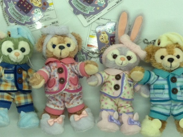 オータムスリープオーバー ぬいぐるみバッジ セット ダッフィー