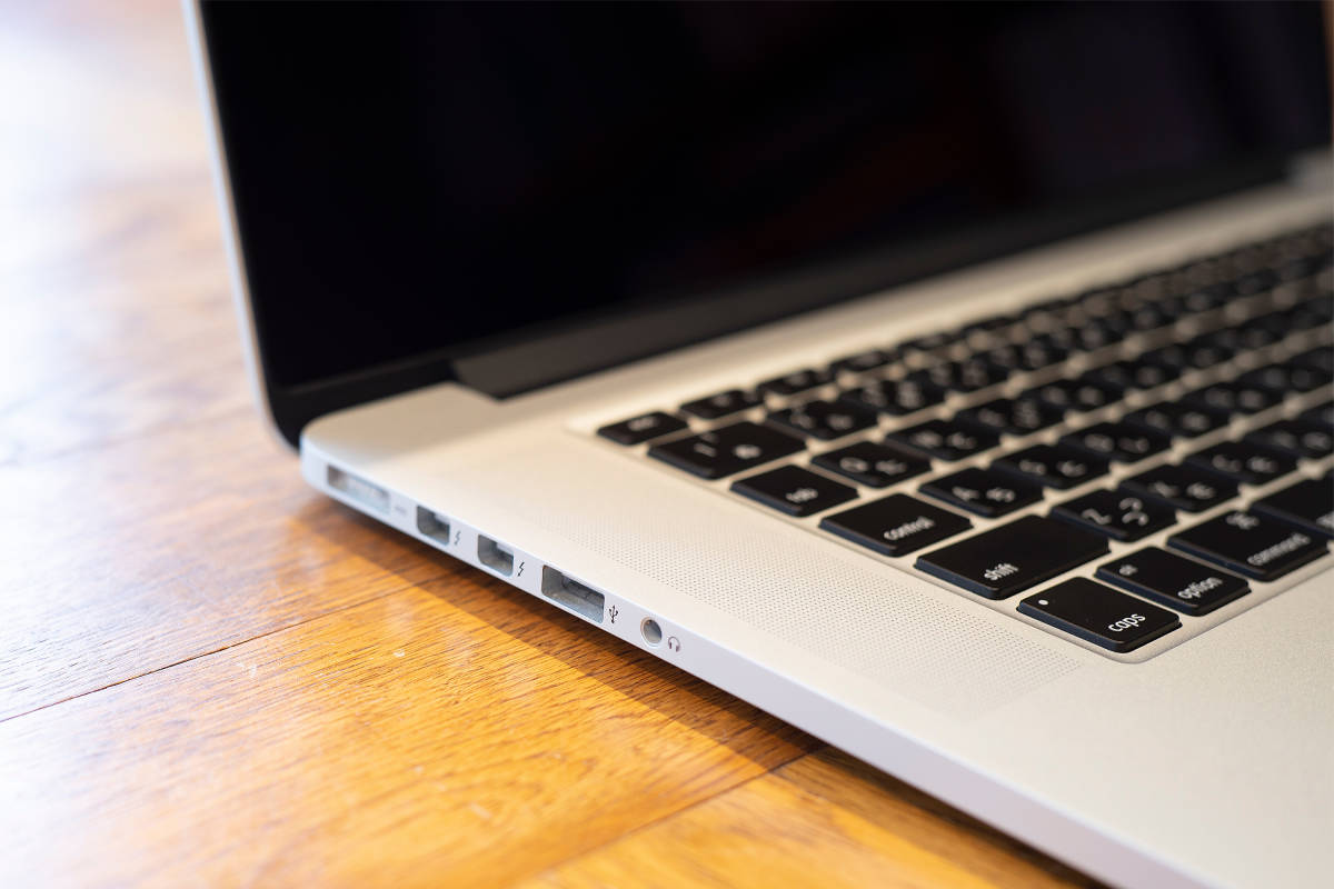 1円～最落ナシ！美品！MacBook Pro 15inch Retina MID2015 Core i7 2.5 