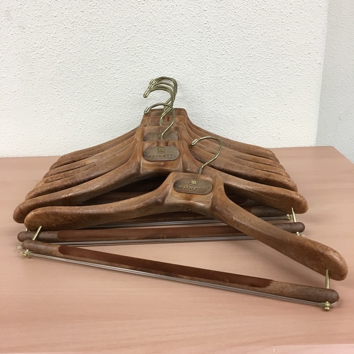 MAINETTI 木製ハンガー 7本セット 美品 MAINETTI マイネッティ