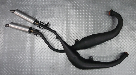新品タグ付き 
PHENIX  フェニックス パンツ 河内屋】サイレンサー RGV250Γ ガンマ（スガヤ） 180928-3