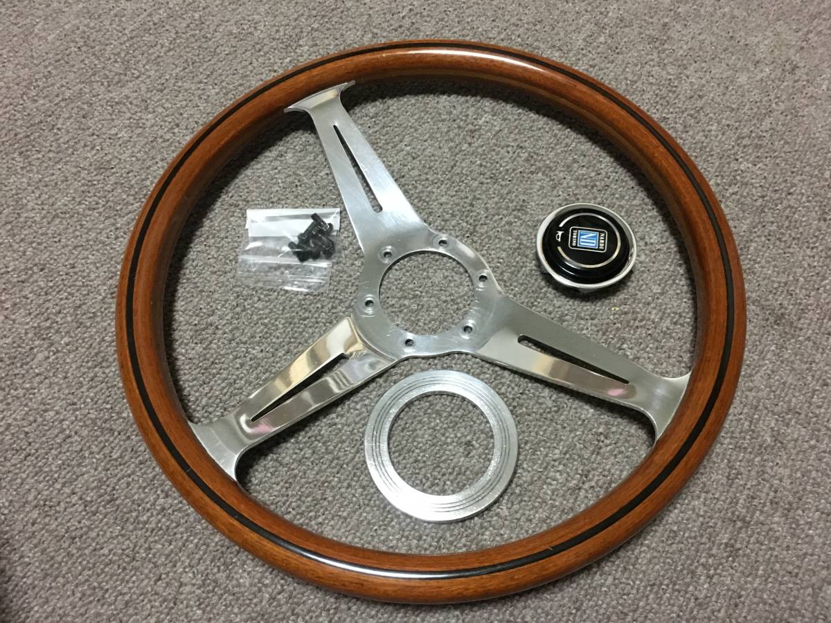 NARDI クラシック 36パイ ホーンリング ボタン付き 【公式通販】
