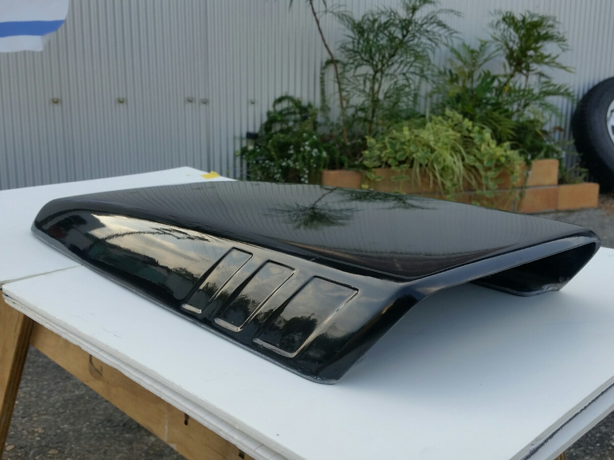 ジムニー ボンネットダクト インテークダクト 送料無料 | 限定販売 新品 純正タイプ ダクト有 ボンネットインテークダクト エアロ通販 純正形状FRPボンネット ジムニーのボンネット塗装＋エアインテーク増設編 モンスタースポーツ ジムニー[JB23W] JB23&frasl;JB33