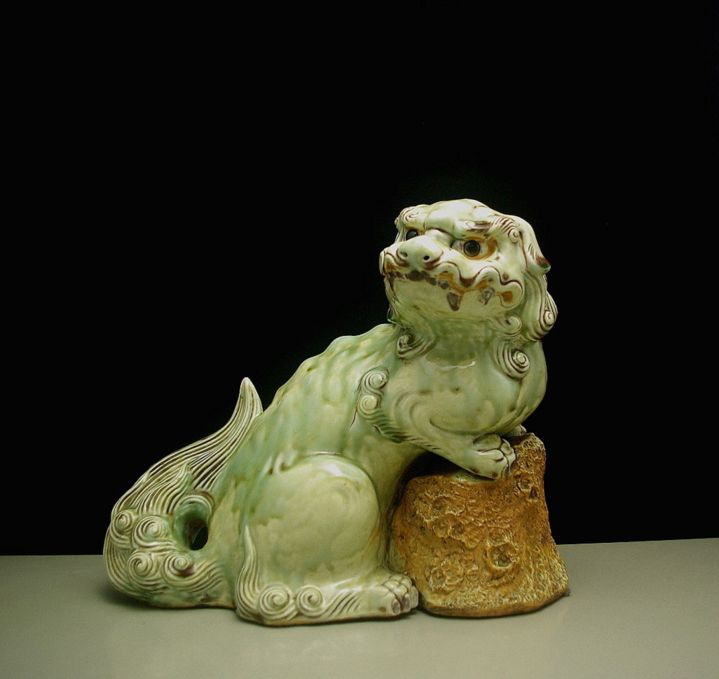 獅子置物 柿右衛門様式 古伊万里 ご売約 ギャラリー安原 江戸 獅子置物 柿右衛門様式 古伊万里 ご売約 ギャラリー安原 江戸
