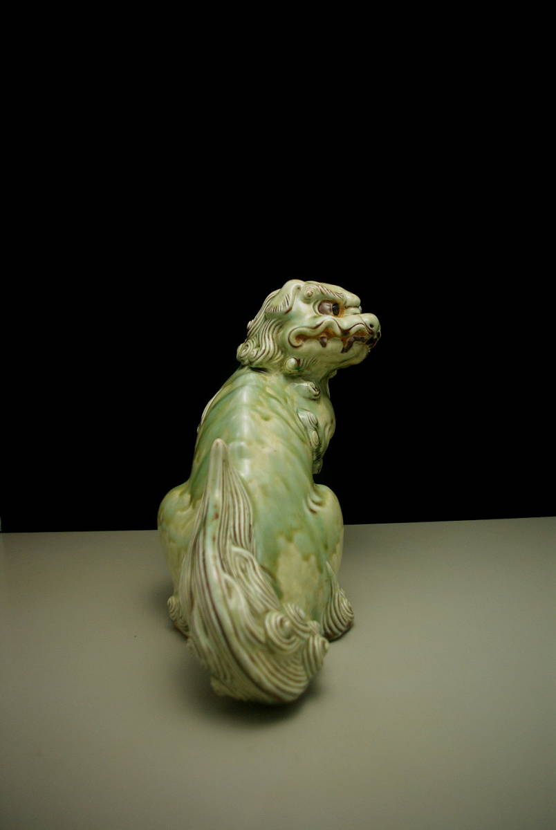 獅子置物 柿右衛門様式 古伊万里 ご売約 ギャラリー安原 江戸 獅子置物 柿右衛門様式 古伊万里 ご売約 ギャラリー安原 江戸
