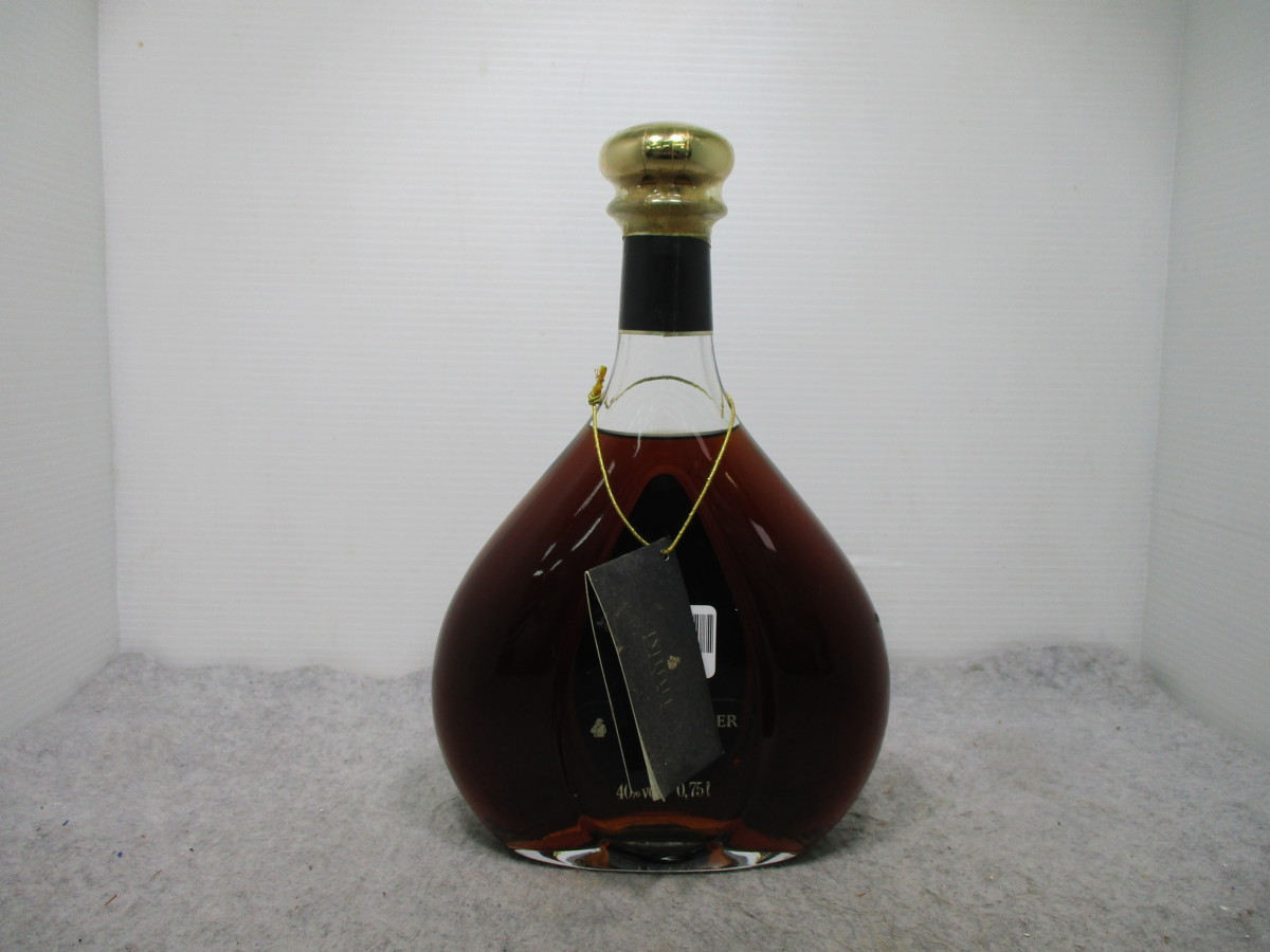 Extra Courvoisier Initiale Cognac | - The 40% and at 750ml ⁄ 70cl