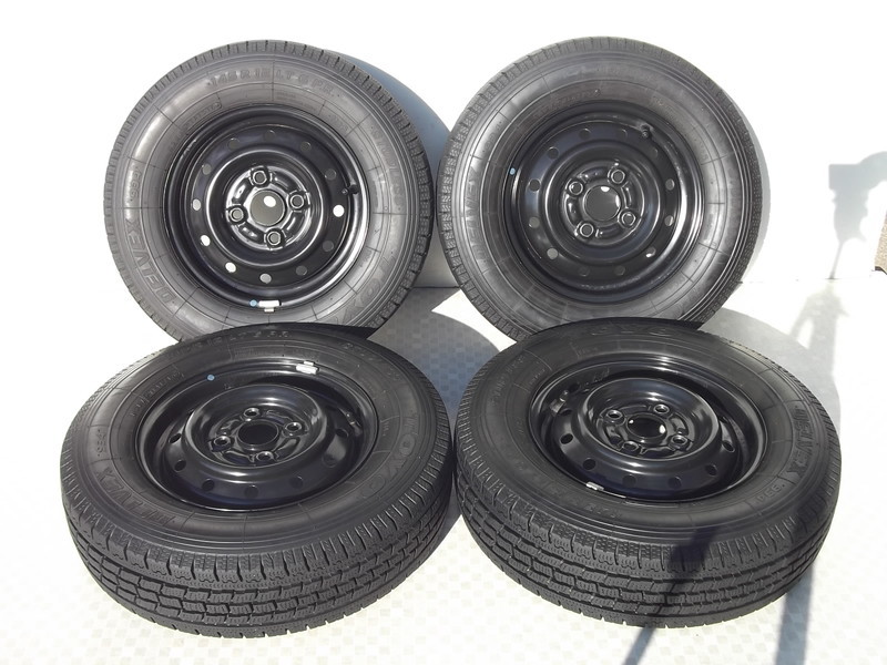 【定番，限定セール】 スズキ純正ホイール DA17V エブリィバン 4.00B 100 +45 2016年製 145R12 6PR LT 4本 C01(スタッドレスタイヤ)｜売買されたオークション情報、yahooの商品情報をアーカイブ公開 - オークファン 4穴