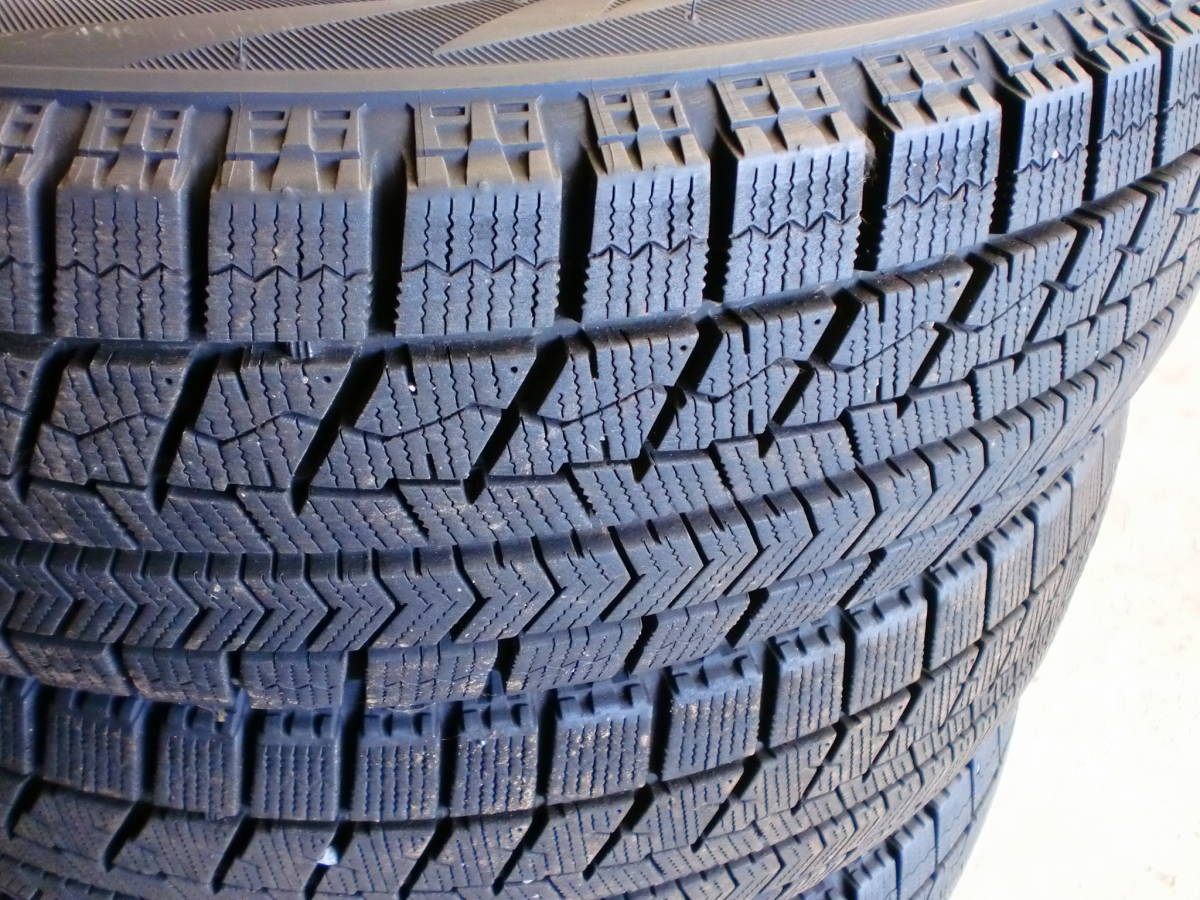 スタッドレスタイヤ ブリザックVRX 2017年製 9分山 165/65R15 4本 