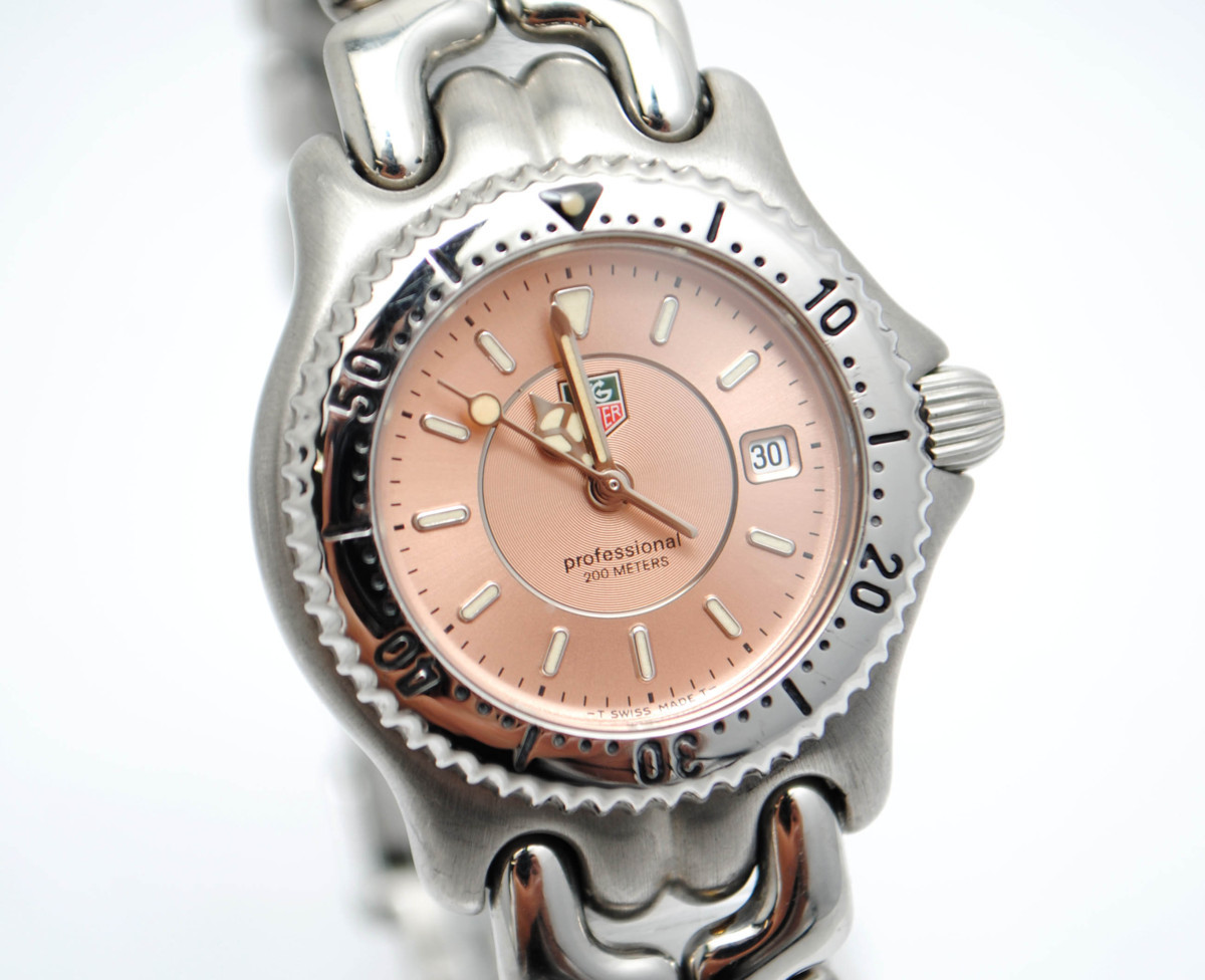 B01770 タグホイヤー TAG HEUER クォーツ プロフェッショナル 200M 
