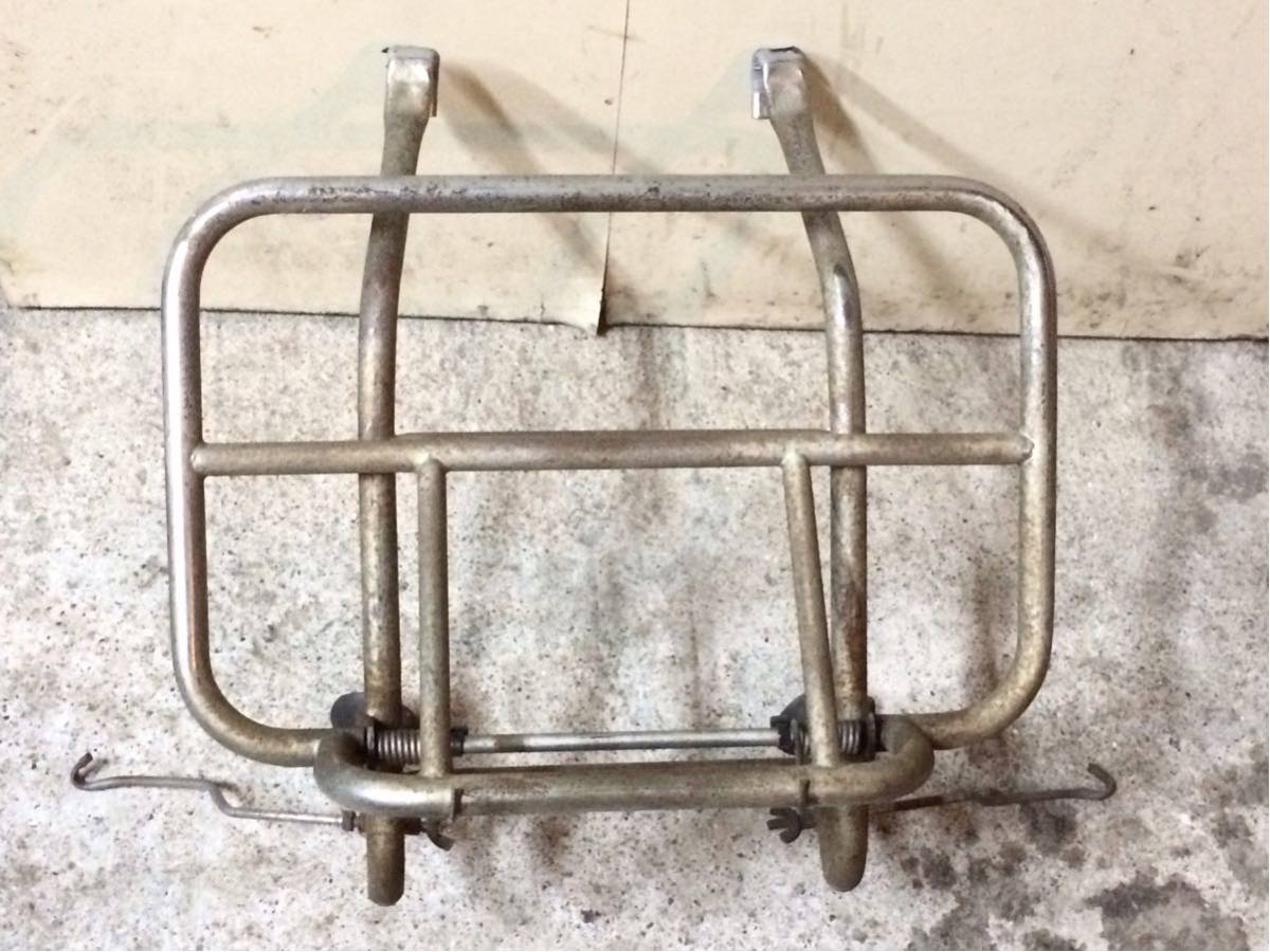 フ*店様 ★早い者勝ち★当時物【ベスパ】フロントキャリア ピアジオチャオ用 ベスパ vespa P200E 50S フロントキャリア ラット クッピー二 ピアジオ