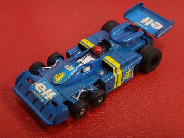 お買い得】 HOスロットカー TYCO 1960 コルベット 新品ボディー