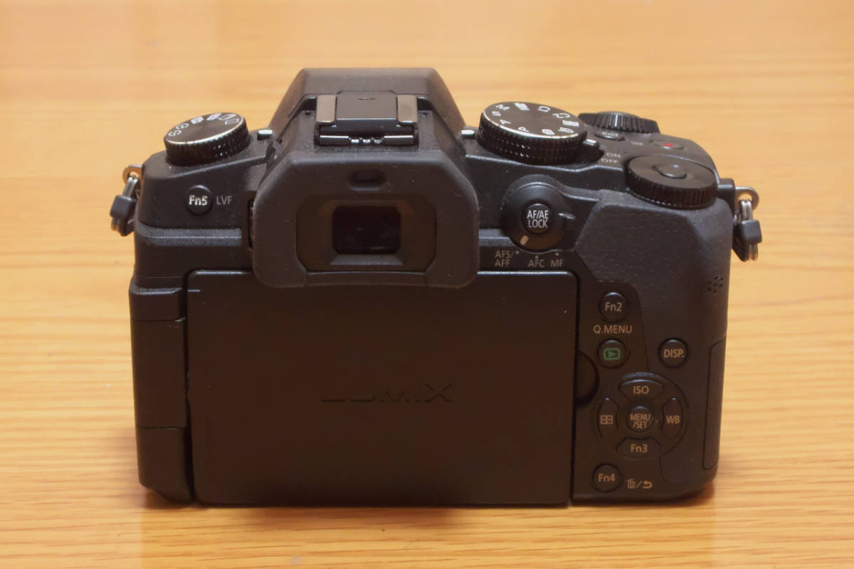 LUMIX ボディ DMC-G8 パナソニック おまけ多数公式直営ストア - 価格