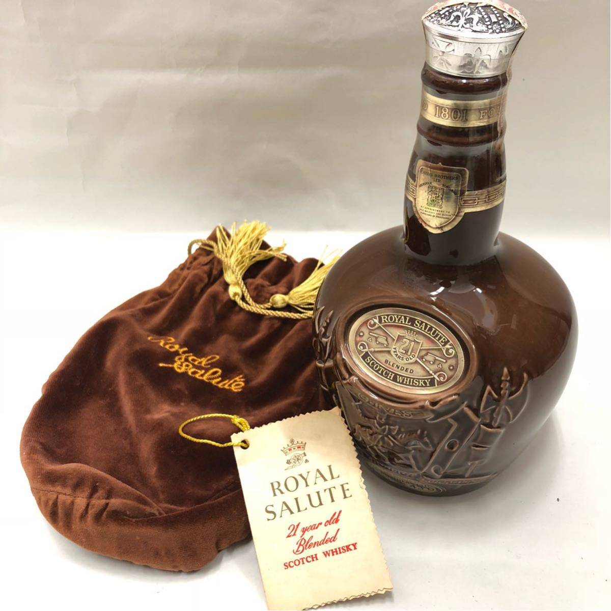 ◆ROYAL SALUTE 21年 スコッチ ウィスキー◆ SCOTCH/WHISKY/700ml/43 %/総重量約941.7g/CHIVAS/シーバス/ロイヤルサルート/DB0