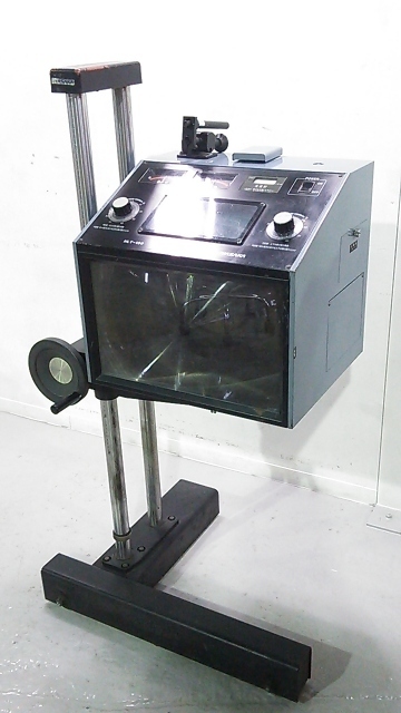 IYASAKA ヘッドライトテスター　HLT-100 車　自動車整備 IYASAKA/イヤサカ ヘッドライトテスター HLT-100 自動車整備 動作良好