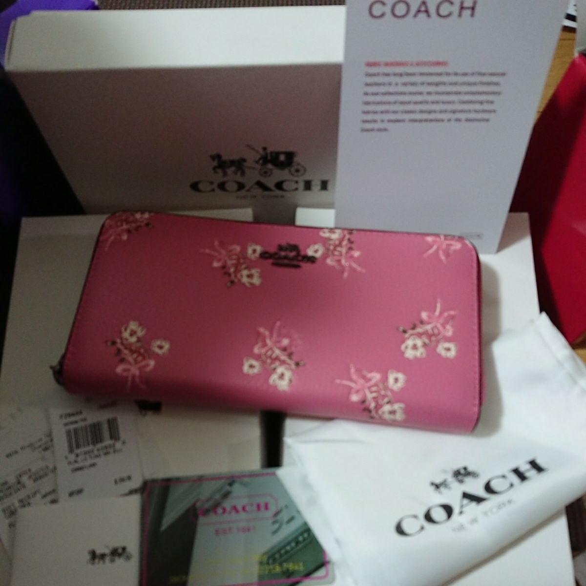 COACH コーチ 長財布 新品 フローラル リボン ピンク 花柄 プレゼント 