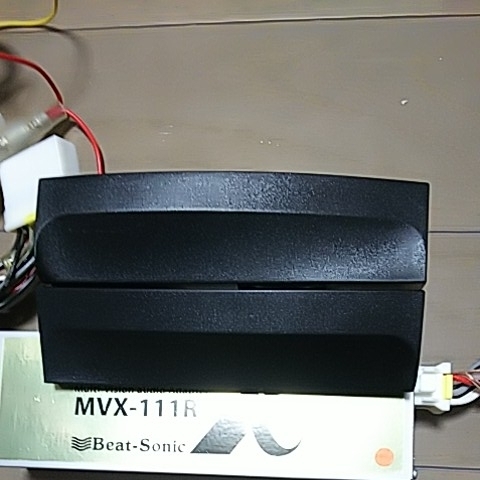 Beat-Sonicナビ取替えキット MVX-111R プリウス 20 ビートソニック