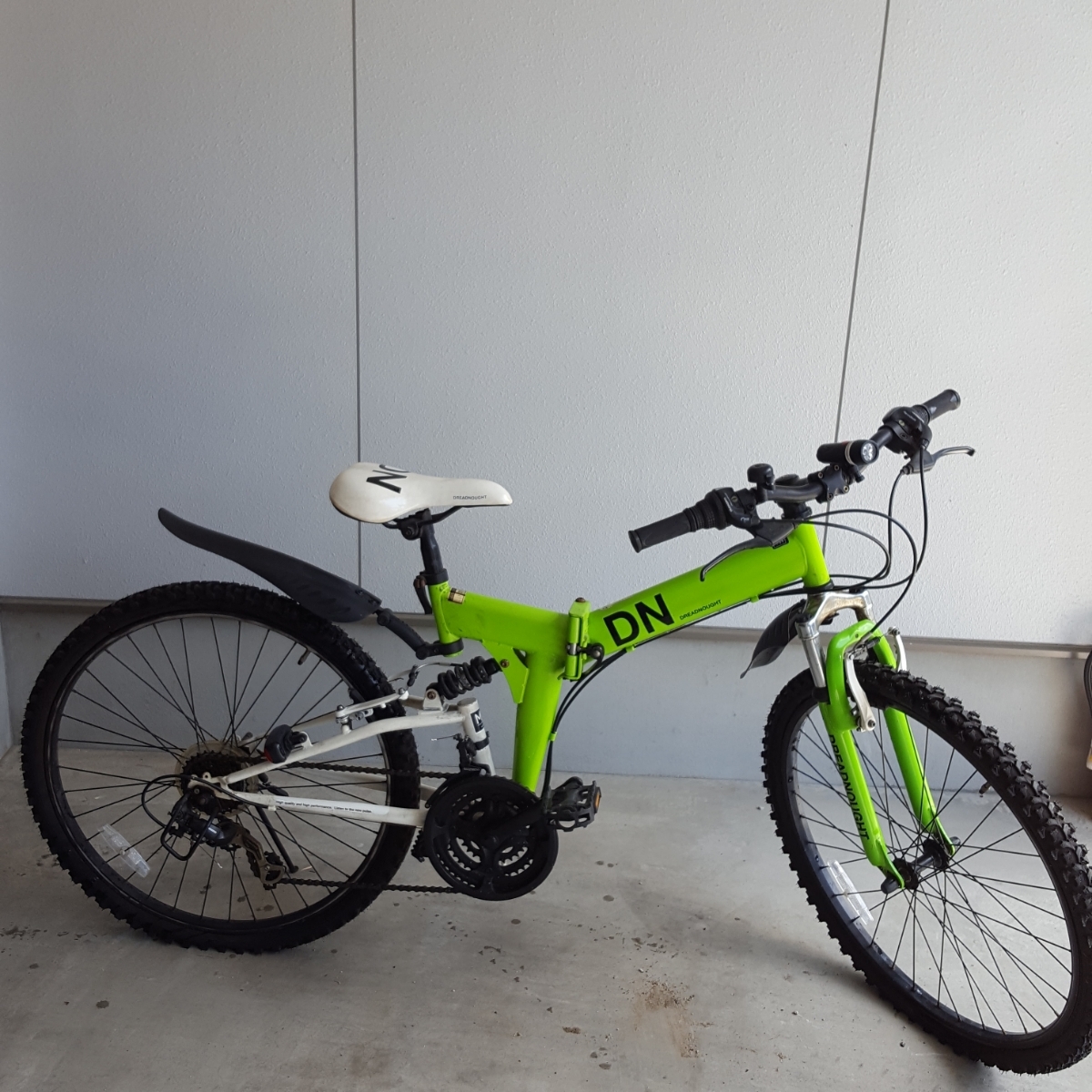 折り畳み自転車マウンテンバイク26インチ サスペンション ショック