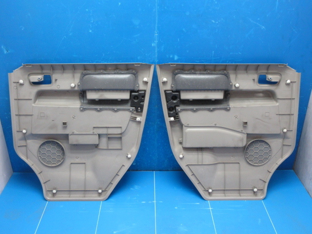 SZ61○DA64Wエブリィワゴン○フロントドア内張り左右○送料D 【公式通販】