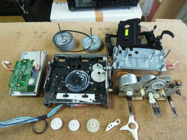 公式通販 220704_ソニー製カセットデッキの修理承ります | SONY 220428