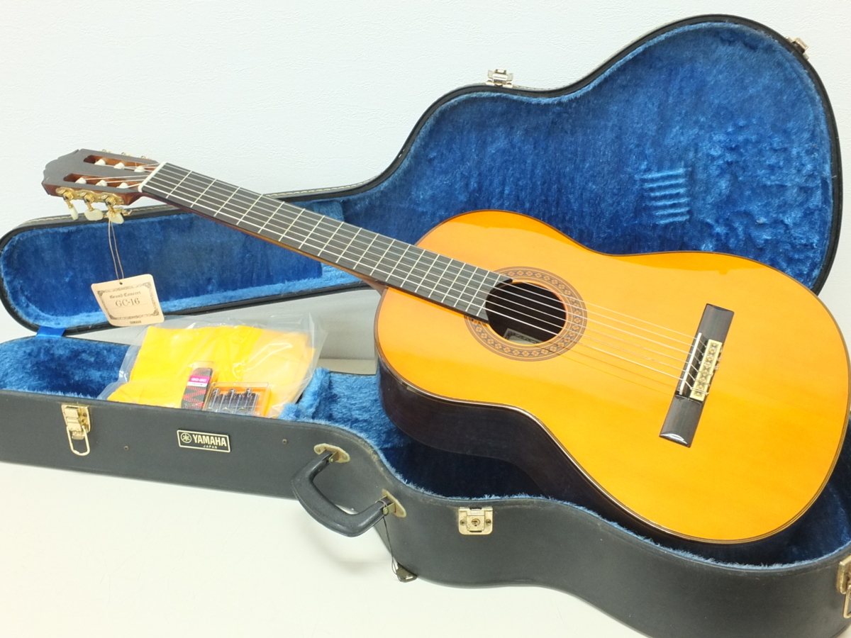 YAMAHA クラシックギター GC-16 Grand Concert ヤマハ - 入門者にも 