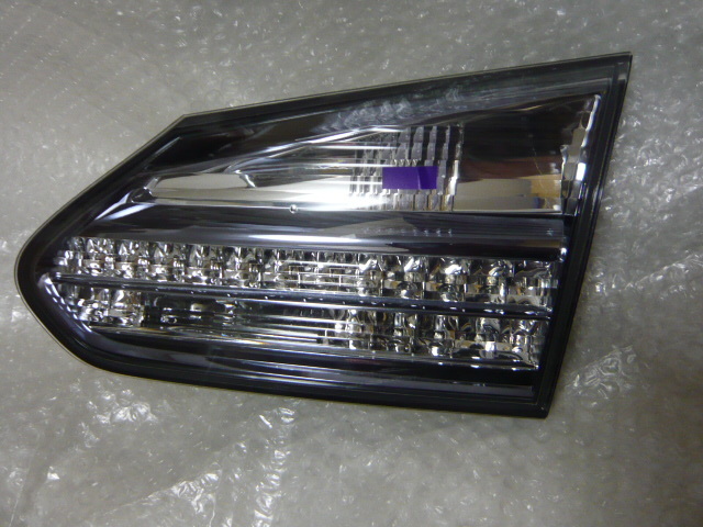 レクサス HS250h ANF10 前期 KOITO 75-9 右 内側 テールランプ