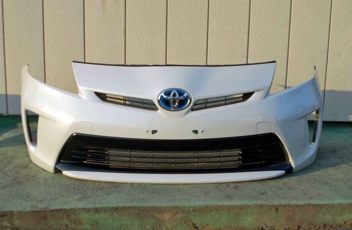 【お得，大得価】 1127 ＺＶＷ３０ プリウス 後期 純正 フロントバンパー ０７０(フロント)｜売買されたオークション情報、yahooの商品情報をアーカイブ公開 - オークファン トヨタ用