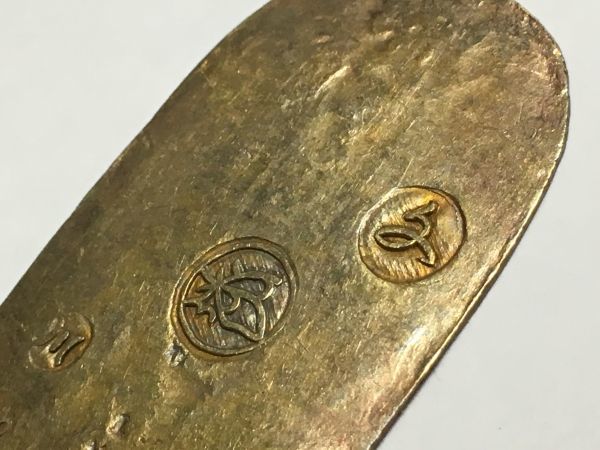 ☆古銭／小判☆文政小判金（草文小判）「川」「神」 目量：13.10g実測
