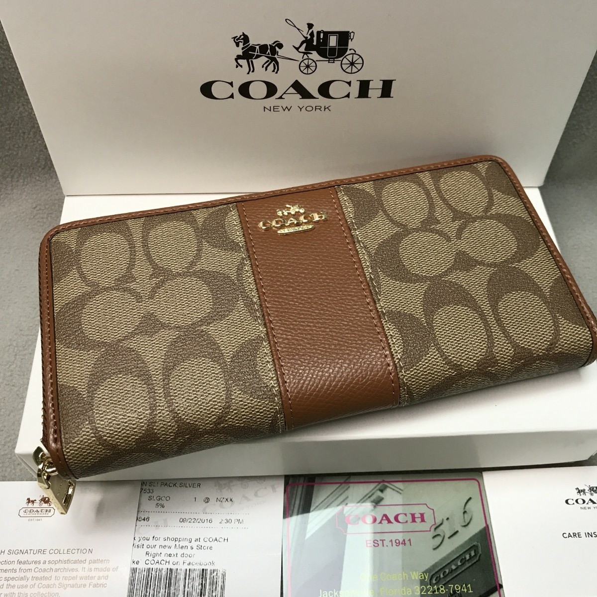  COACH シグネチャー柄長財布 コーチメンズレディース財布 品 正規品 YKKファスナー(女性用財布)｜売買されたオークション情報、yahooの商品情報をアーカイブ公開 - オークファン 服飾小物