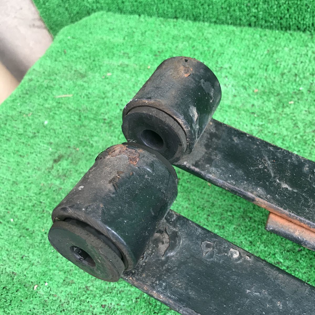 36-16★ダイハツ・ハイゼットトラック・S110P・4WD・5MT・リアリーフスプリング・板バネ・左右