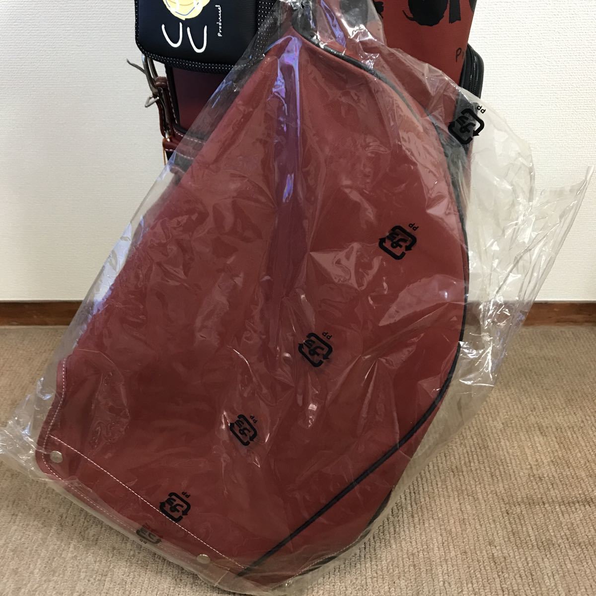 新品タグ付　キャスコ ゴルフバッグ CUVO CUVO 8.5型 軽量2.9kg Kasco CUVO-013R キャスコ キャディーバッグ 8.5型 2.9kg フード47
